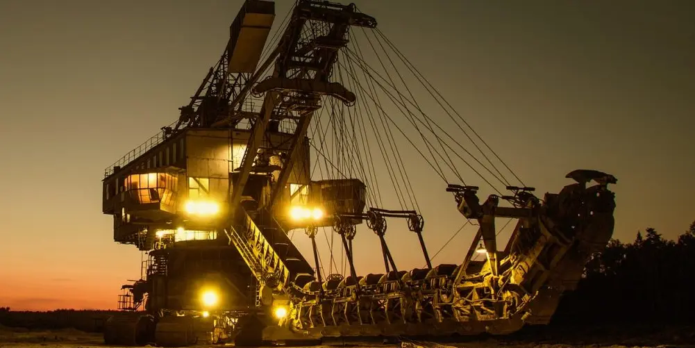 Fastener in Heavy Equipment